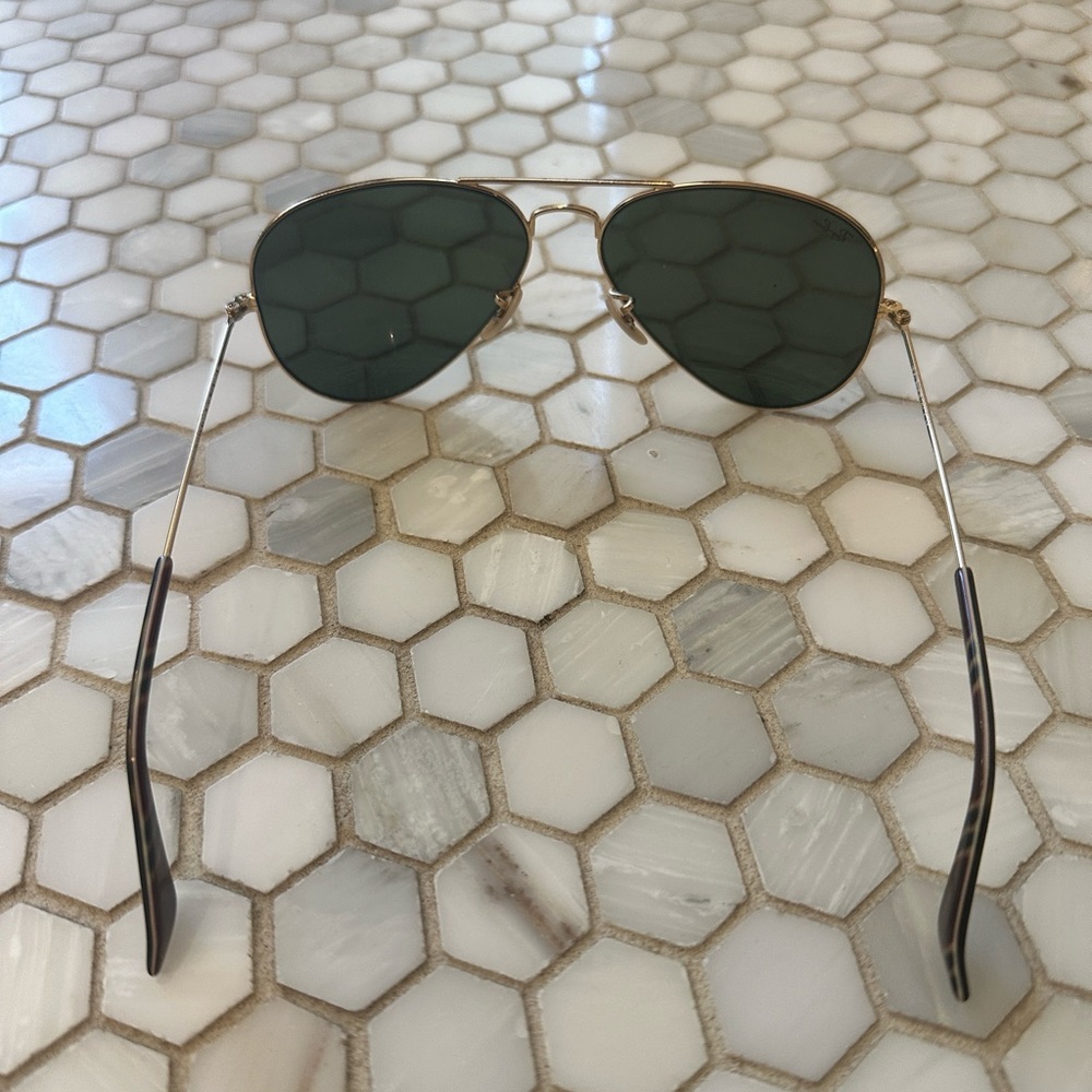 Aviator Sunglasses with Green Lenses